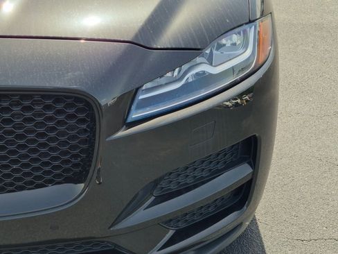 Used 2017 Jaguar F-PACE Prestige AWD/4WD image 9