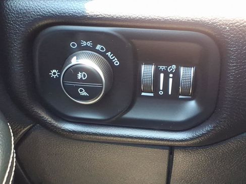 Used 2021 RAM 3500 Laramie w/ Night Edition AWD/4WD image 15