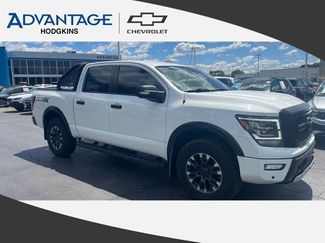 Used 2020 Nissan Titan PRO-4X w/ Pro-4x Utility Package AWD/4WD video 1