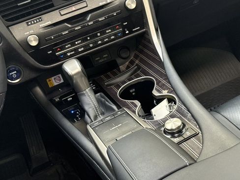 Used 2022 Lexus RX 450h AWD w/ Luxury Package image 26