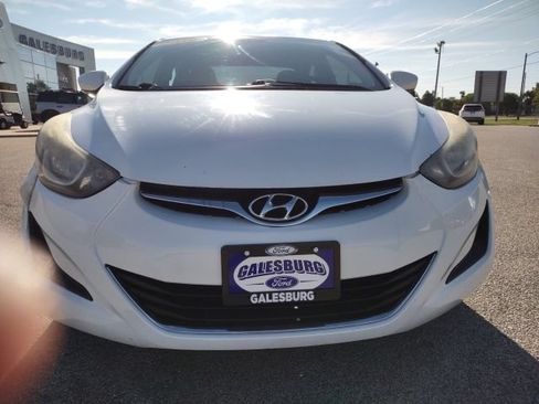 Used 2016 Hyundai Elantra SE FWD image 8