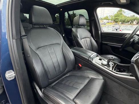 Used 2019 BMW X5 xDrive50i w/ M Sport Package AWD/4WD image 20