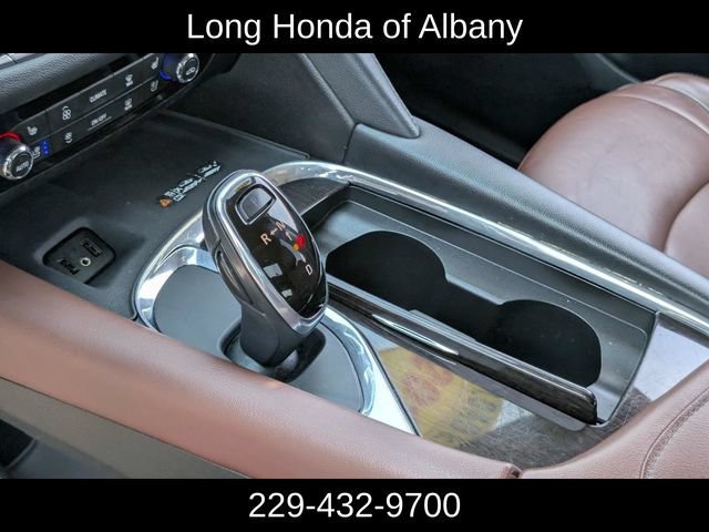 Used 2019 Buick Enclave Avenir w/ Avenir Technology Package FWD image 23