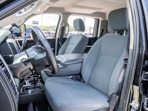 Used 2016 RAM 2500 Tradesman w/ Chrome Appearance Group AWD/4WD image 14