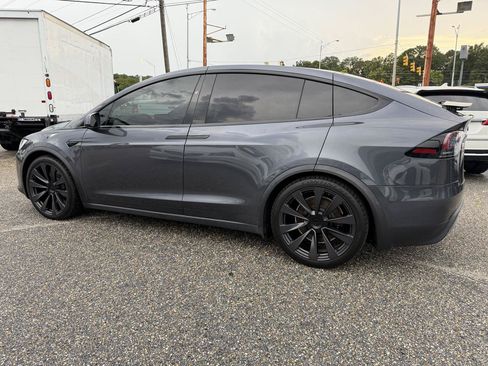Used 2022 Tesla Model X Plaid AWD/4WD image 15