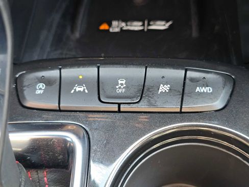 Used 2025 Chevrolet TrailBlazer RS w/ Convenience Package AWD/4WD image 29