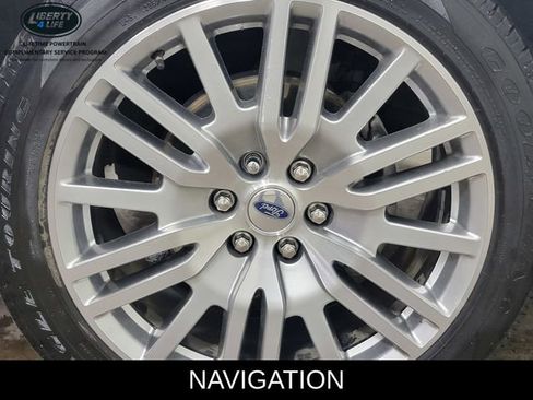 Used 2024 Ford Expedition Limited AWD/4WD image 10