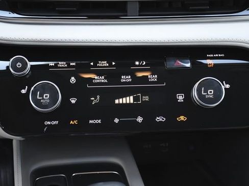 New 2026 INFINITI QX60 Pure image 18