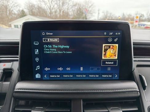 Used 2023 Chevrolet Tahoe Z71 w/ Luxury Package image 34