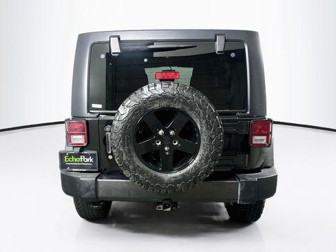 Used 2017 Jeep Wrangler Unlimited Sport AWD/4WD image 7