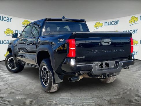 Used 2024 Toyota Tacoma TRD Off-Road image 4