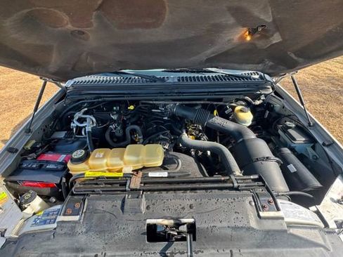 Used 2003 Ford Excursion XLT image 17