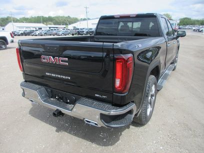 New 2026 GMC Sierra 1500 SLT w/ SLT Premium Plus Package