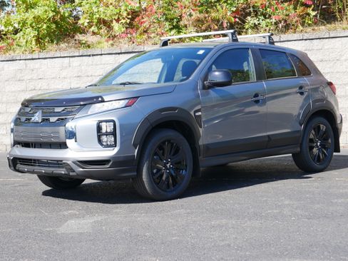 Used 2025 Mitsubishi Outlander Sport AWD image 1
