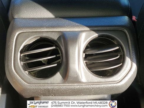 Used 2021 Jeep Wrangler Sport image 21