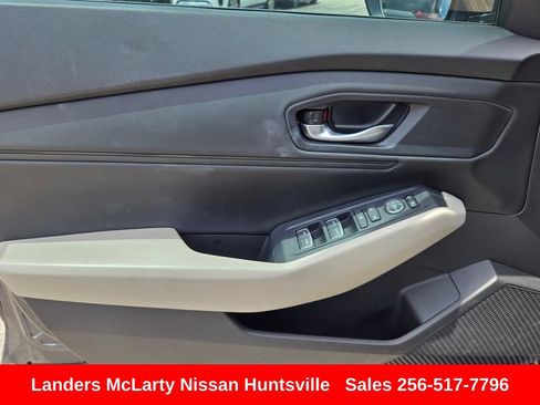 Used 2024 Honda Accord EX image 21