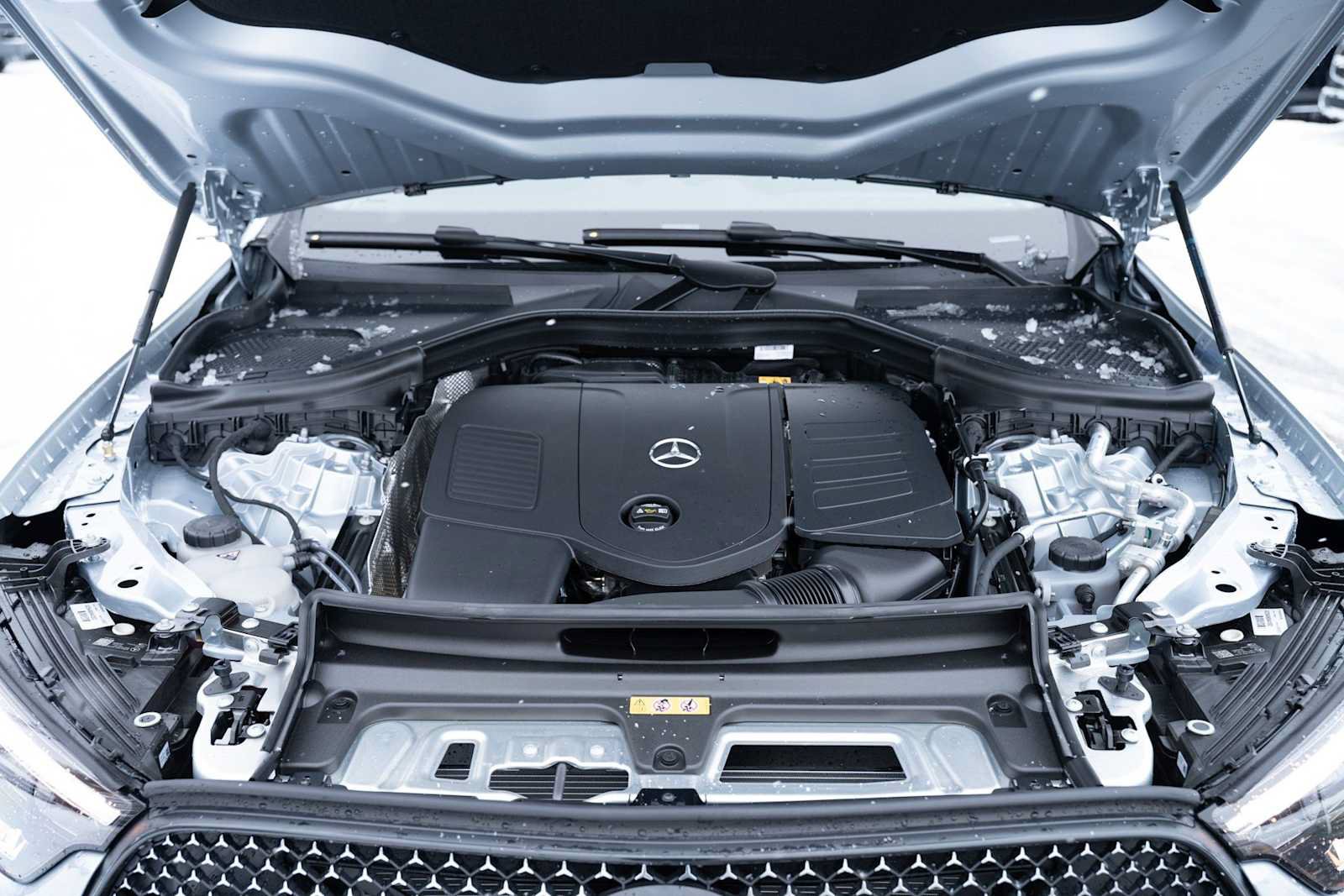 Used 2026 Mercedes-Benz GLC 300 4MATIC image 33