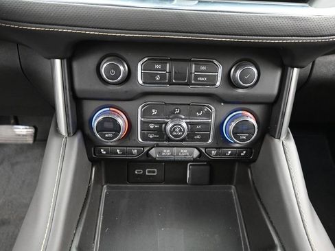 Certified 2023 Chevrolet Suburban Premier w/ Max Trailering Package image 21