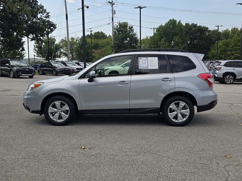Used 2015 Subaru Forester 2.5i Limited AWD/4WD image 4