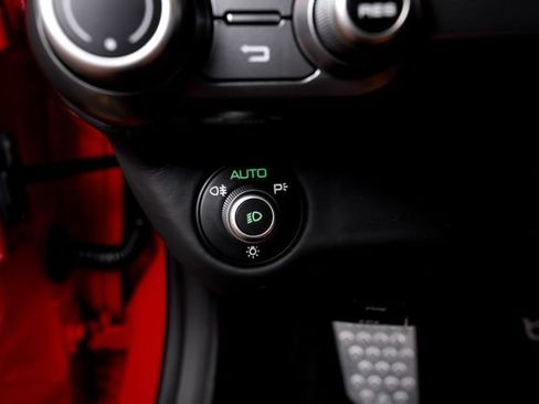 Certified 2019 Ferrari 812 Superfast RWD image 43