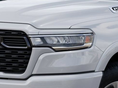 New 2026 RAM 1500 Big Horn AWD/4WD image 11