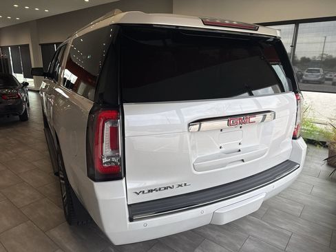Used 2018 GMC Yukon XL Denali w/ Denali Ultimate Package image 6