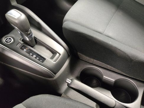 Used 2024 Nissan Kicks S FWD image 26