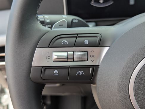 New 2026 Hyundai Sonata SEL FWD image 32