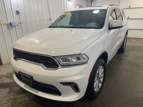 Used 2022 Dodge Durango SXT image 4