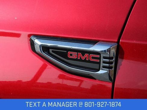 New 2026 GMC Yukon Elevation AWD/4WD image 11