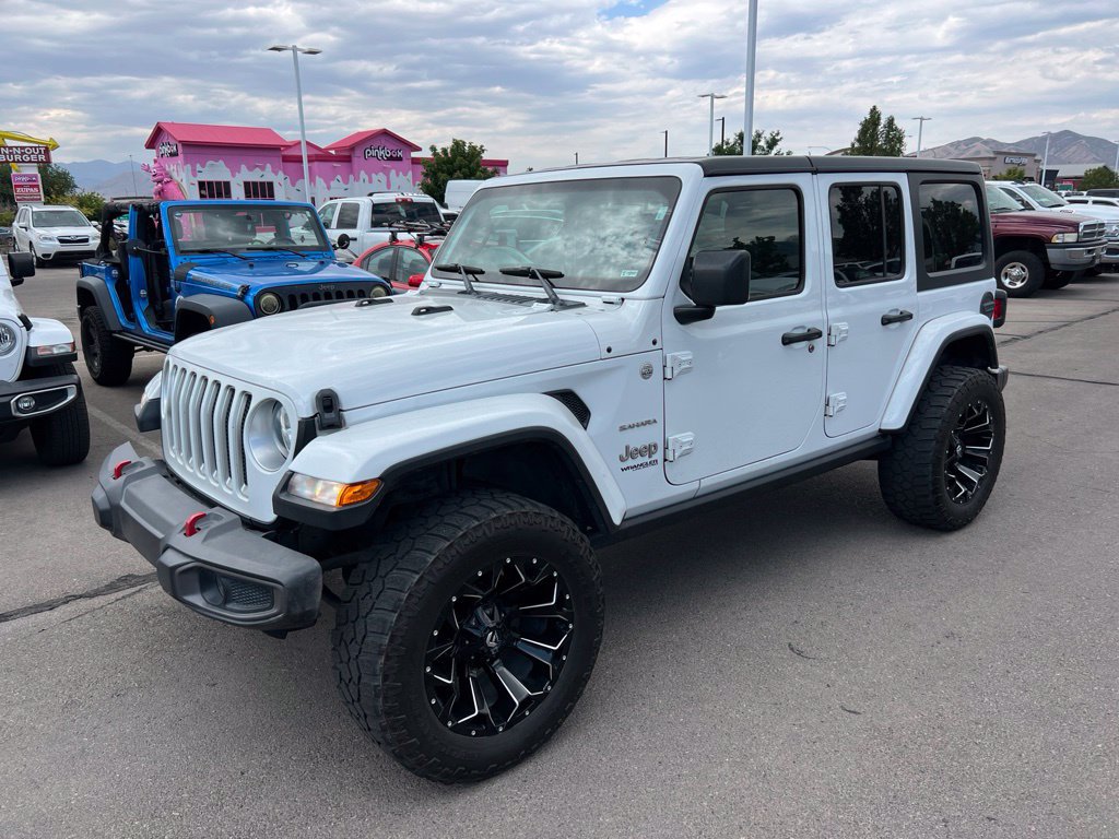 Certified 2019 Jeep Wrangler Unlimited Sahara AWD/4WD image 2
