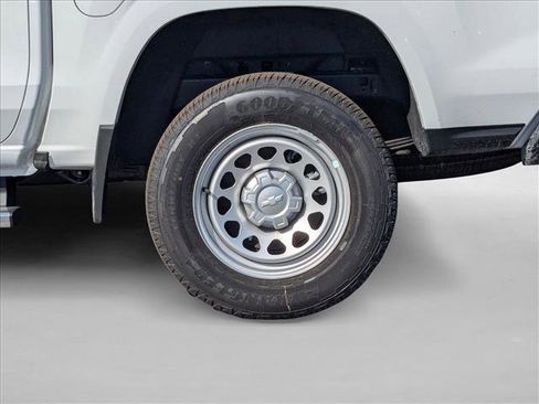 New 2026 Chevrolet Colorado W/T image 9