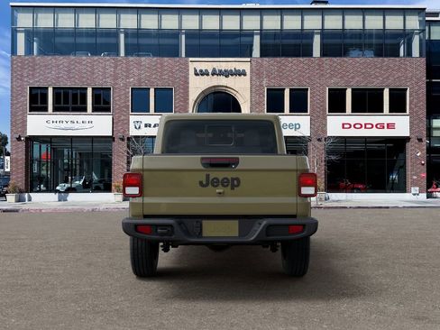 New 2026 Jeep Gladiator Sport AWD/4WD image 7