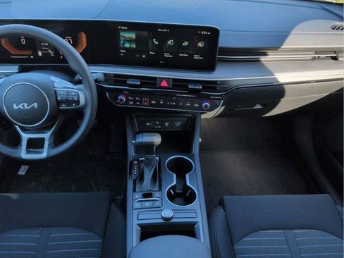 New 2026 Kia K5 LXS FWD image 17