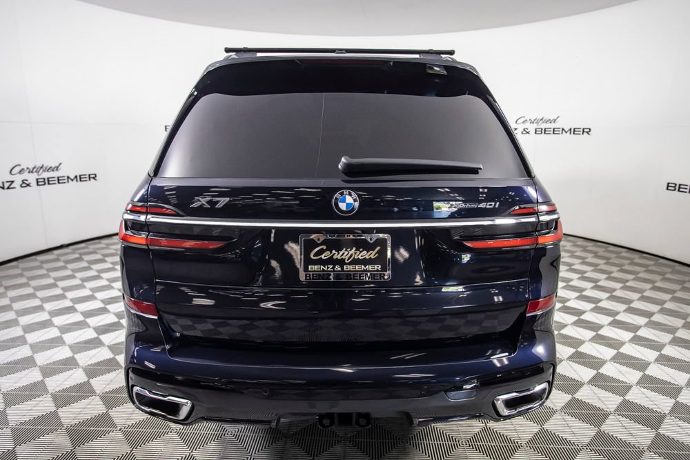 Used 2023 BMW X7 xDrive40i w/ M Sport Package AWD/4WD image 7