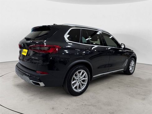 Used 2019 BMW X5 xDrive40i w/ Executive Package image 5