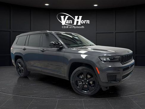 Used 2023 Jeep Grand Cherokee L Laredo AWD/4WD image 1
