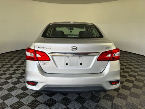 Used 2019 Nissan Sentra SV FWD image 6