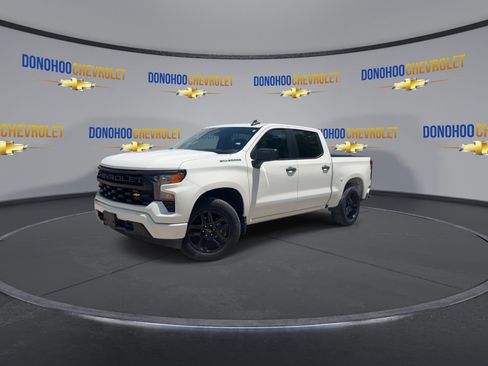 Used 2023 Chevrolet Silverado 1500 Custom RWD image 4