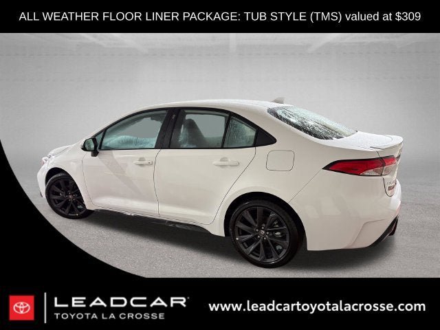Used 2026 Toyota Corolla SE FWD image 2