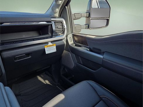 New 2026 Ford F250 Lariat w/ Black Appearance Package image 12
