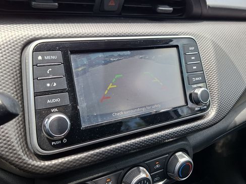 Used 2020 Nissan Kicks S FWD image 13