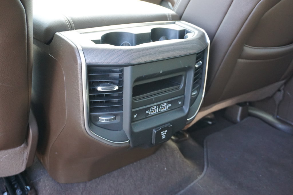 Used 2025 RAM 1500 Laramie w/ Advanced Safety Group II AWD/4WD image 27