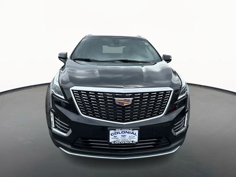 Certified 2025 Cadillac XT5 Premium Luxury AWD/4WD image 2