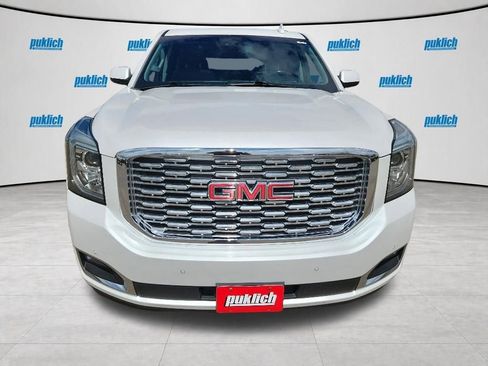 Certified 2019 GMC Yukon XL Denali w/ Denali Ultimate Package AWD/4WD image 8