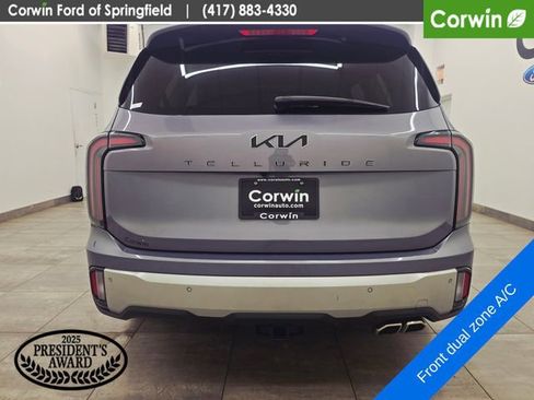 Used 2024 Kia Telluride SX FWD image 4