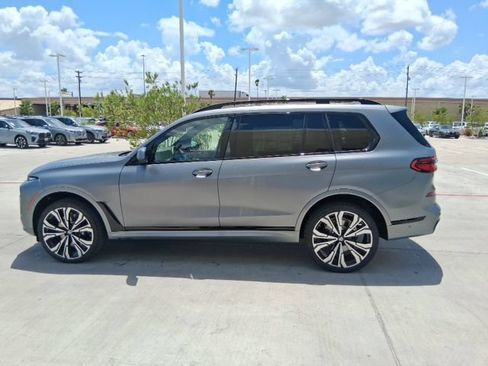 New 2027 BMW X7 xDrive40i w/ Executive Package AWD/4WD image 3