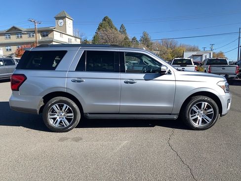 Certified 2024 Ford Expedition Limited image 4