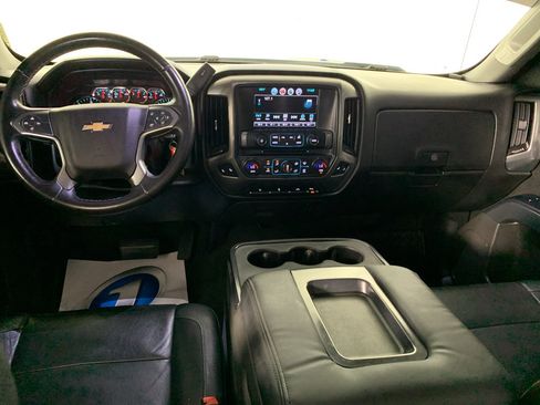 Used 2018 Chevrolet Silverado 1500 LT w/ Texas Edition RWD image 30