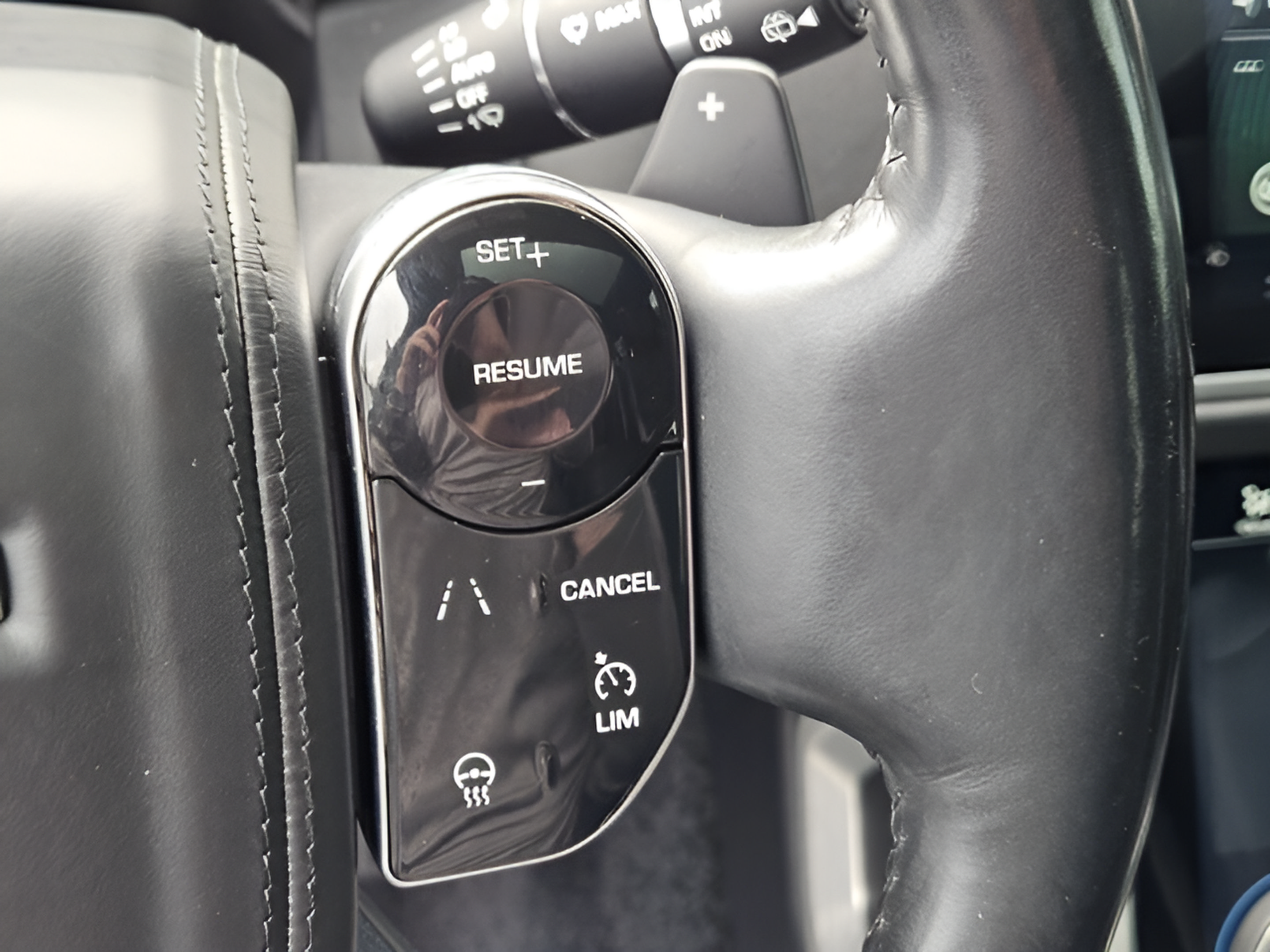 Used 2020 Land Rover Range Rover HSE AWD/4WD image 20